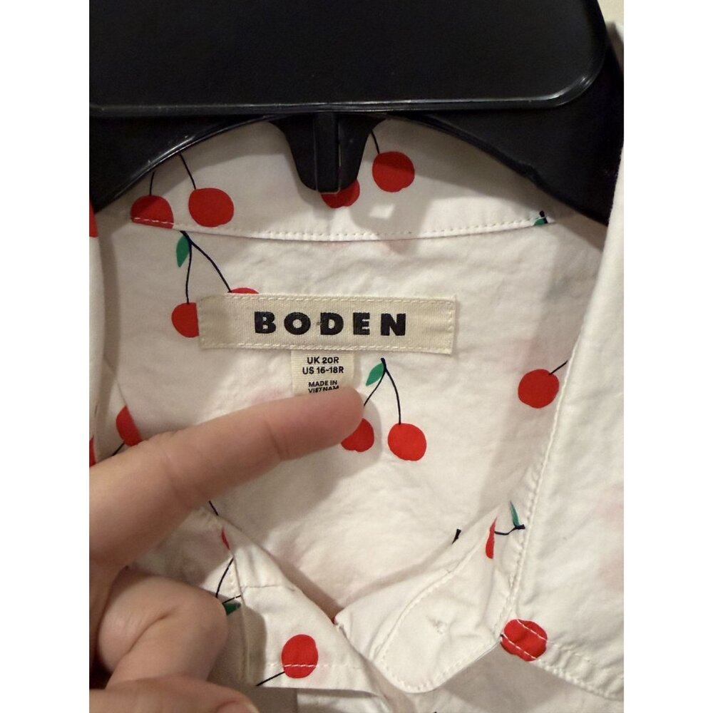 Boden White Button-Up Long Sleeve Shirt With Red Cherry Print Womens US Sz 16/18 - Picture 3 of 5